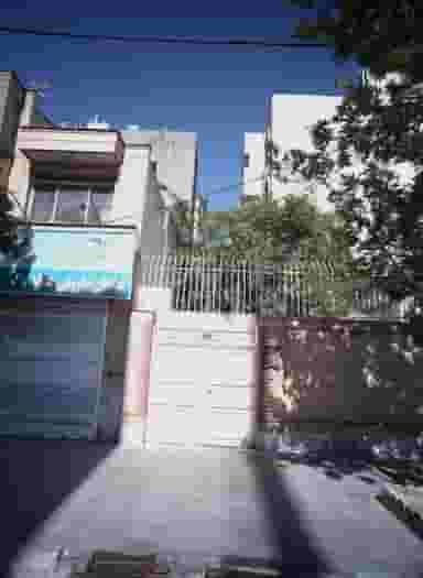 گلاب و عرقیات افشار در فرامرز عباسی مشهد