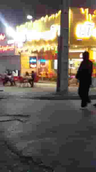 آبمیوه ننه آقا در باغستان کرج