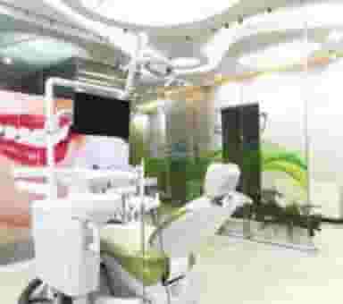 کلینیک دندانپزشکی تخصصی تبسم در نیایش شیراز