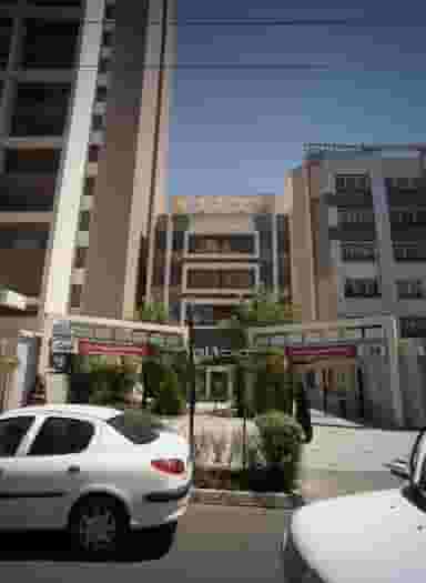 درمانگاه تخصصی پوست و مو نوژن در هنرستان مشهد