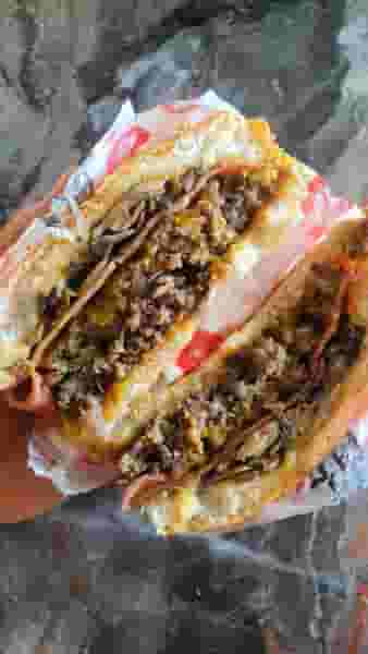 ایران برگرiranburger کوی زهرا شیراز