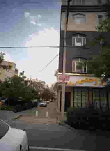 فست فود پر وحشی در هنرستان مشهد