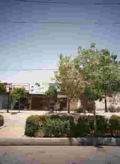 شیشه و آینه آزادی در انقلاب مشهد