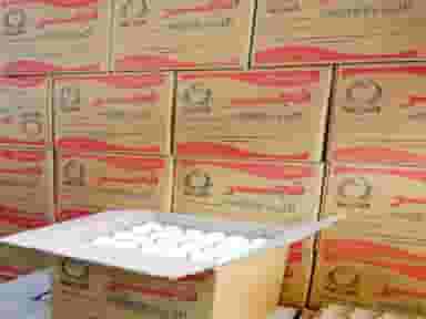 پخش تخم مرغ روز مالکی در بهمن مشهد