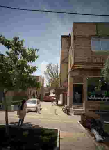 کارگاه گلدوزی متین در شیرودی مشهد