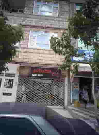 فروشگاه پوشاک گیلاس در پنجتن مشهد