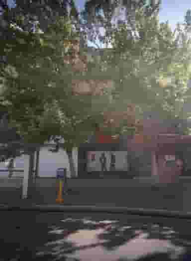 فزوشگاه پوشاک مردانه لیوایز در بهشت مشهد