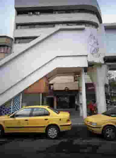 فروشگاه پوشاک در راهنمایی مشهد