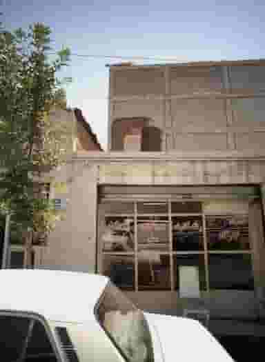 کارگاه رنگ کاری و روکوبی مبل پیروان در خواجه نظام الملک تهران