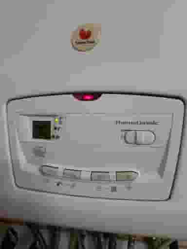 تعمیر انواع پکیج و کولر آبی شمال شهر در برازنده اصفهان