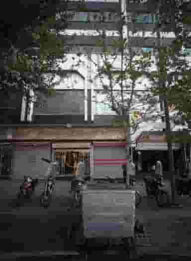 فروشگاه لوازم ورزشی تکنیک در منیریه تهران