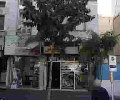 فروشگاه لوازم ورزشی عصر ورزش در دردشت تهران