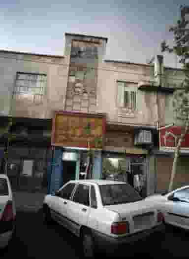 فروشگاه پوشاک در مجیدیه تهران