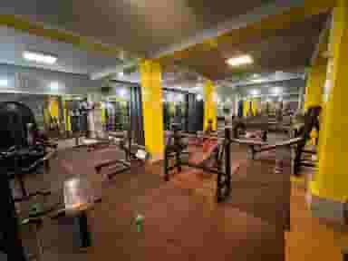 آکادمی بدنسازی آراد در طبرسی ساری