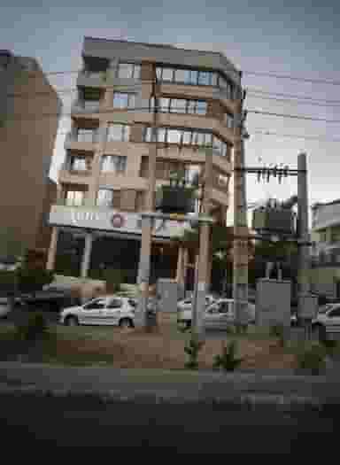 فست فود آریو در آسمان تهران