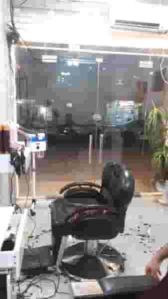 آرایشگاه محمود در معین زاده اهواز