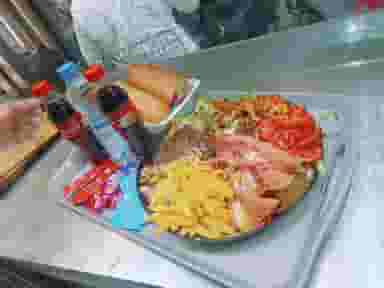 فست فود شیکموها در گلستان تهران