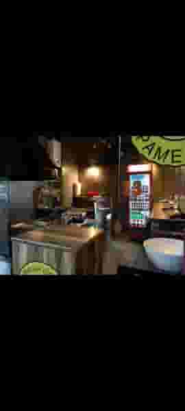 برگر زغالی پامنار در پامنار تهران