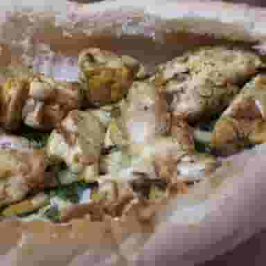 اغذیه فروشی رضا در باغ فیض تهران