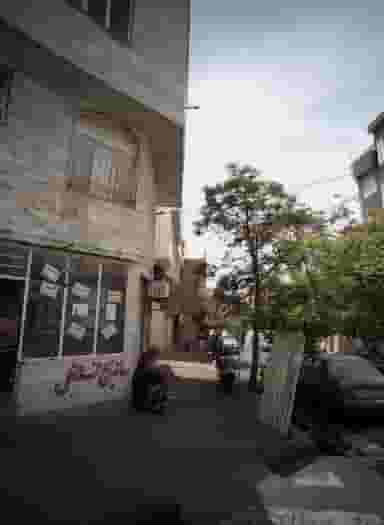 فست فود و ساندویچی عالیجناب در مسعودیه تهران