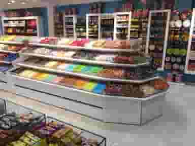 فروشگاه آبنبات چوبی شعبه اهواز در کیان آباد اهواز