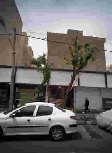 فست فود ی دی در تاکسیرانی تهران