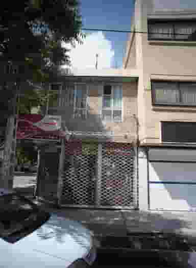 فروشگاه پوشاک در ایثار مشهد