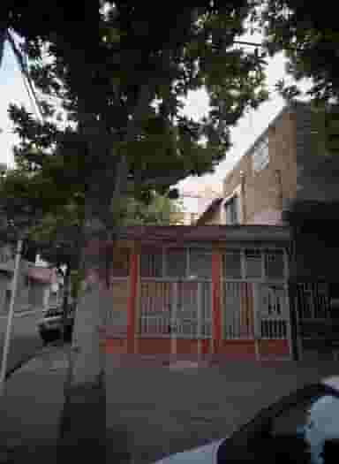 فروشگاه پوشاک در شهید مطهری مشهد