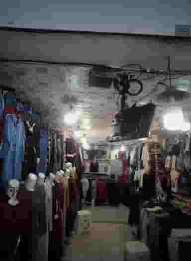 فروشگاه پوشاک در بالا خیابان مشهد