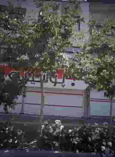 فروشگاه پوشاک پوشینه در شاهد مشهد