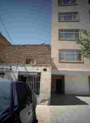 فروشگاه پوشاک در کارگران مشهد