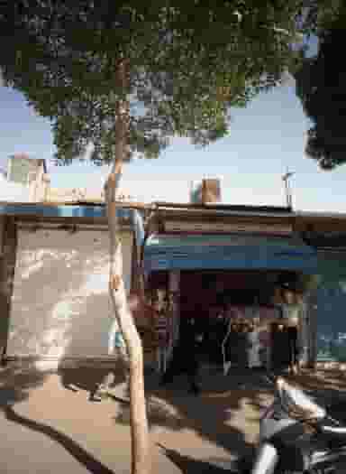 فروشگاه پوشاک در نوغان مشهد