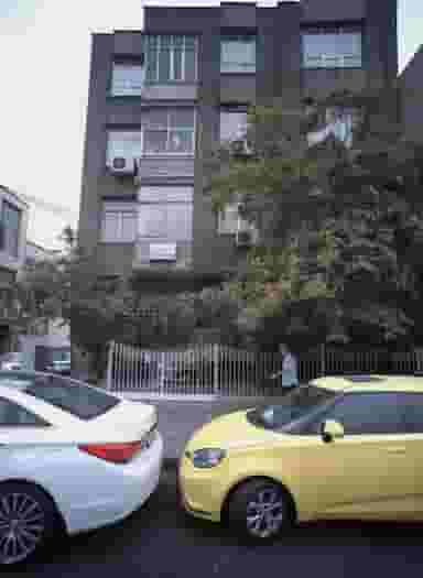 دکتر محمد ابراهیمی در ستارخان تهران