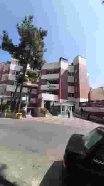 مرکز تصویر برداری پزشکی دکتر محمد اطهری در سنایی تهران