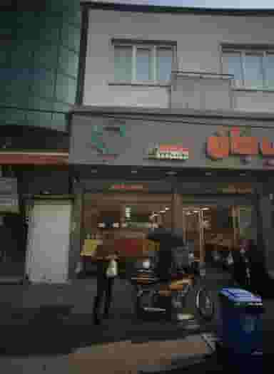 دکتر محمد علی چیتساز در پیروزی تهران