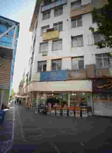 دکتر احسان صراحی در هفت حوض تهران