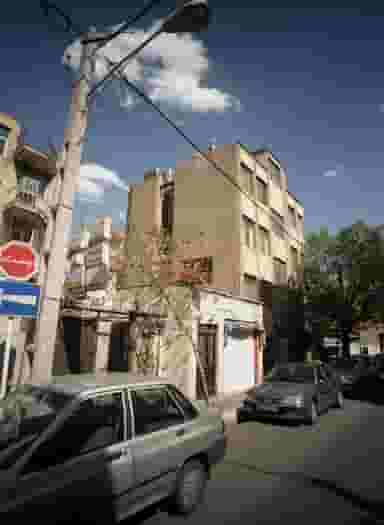 دکتر عباس مشتاق در تسلیحات تهران