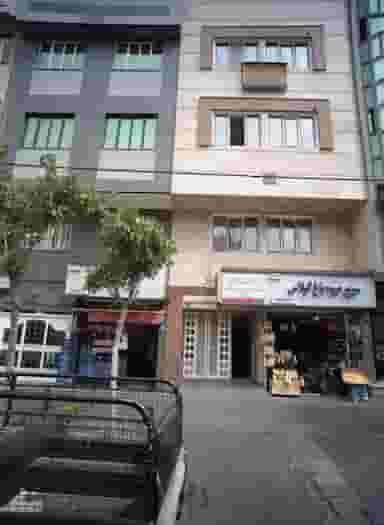 دکتر فرحناز هاشمی در سلسبیل جنوبی تهران