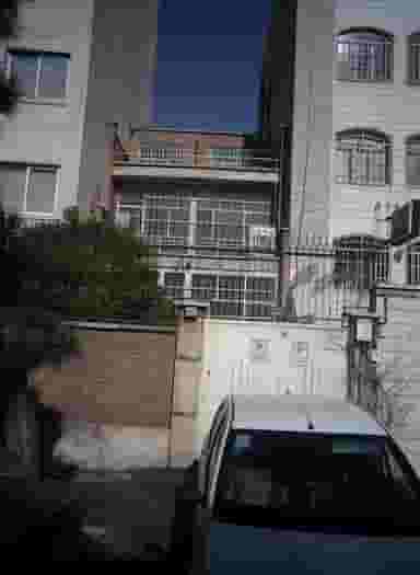 دکتر مریم احمدی در توحید تهران