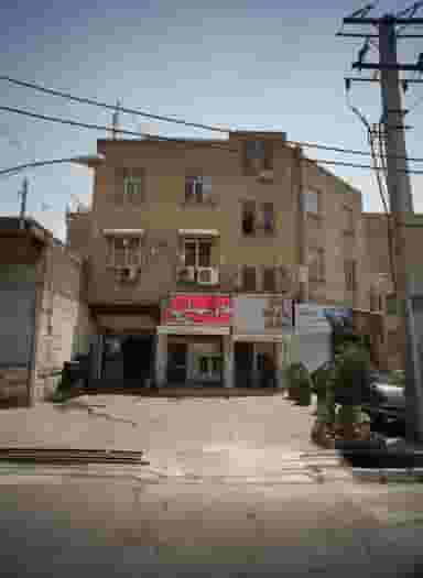 دکتر صادق اکبر اوغلی در خلیج فارس جنوبی تهران