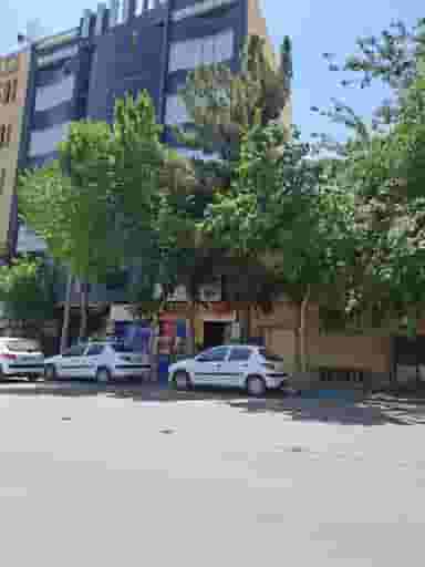 دندان پزشکی نوابی در جلفا اصفهان