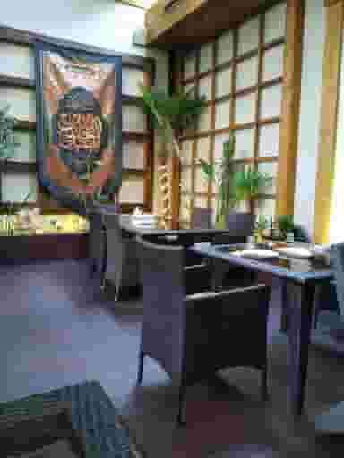 رستوران دلژين در نیلوفر تهران