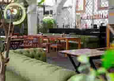 رستوران تی گاردن در الهیه تهران