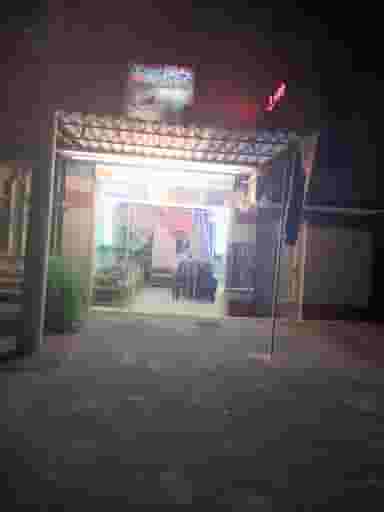 رستوران عارف در دارک اصفهان