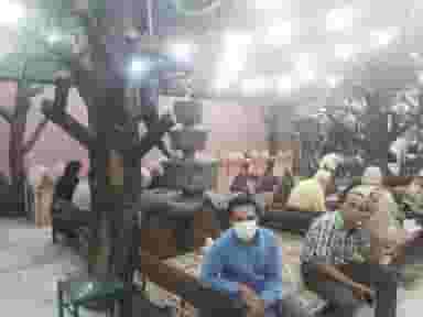 رستوران حکیم در بازار اصفهان