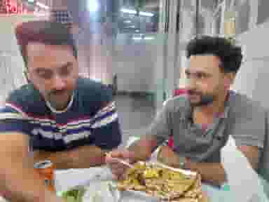 کبابی و بریانی نقش جهان در بازار اصفهان