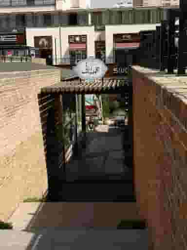 رستوران اقوام ایرانی در دریاچه شهدای خلیج فارس تهران