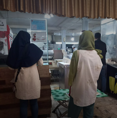 آشپزخانه و غذای آماده رضائیان در آزادشهر مشهد