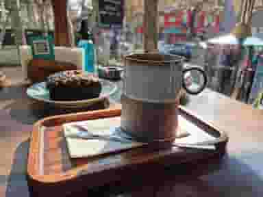 رستوران لوتکا در الهیه تهران