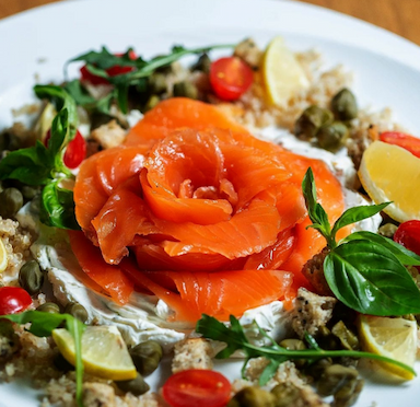 کافه لوتکا در الهیه تهران